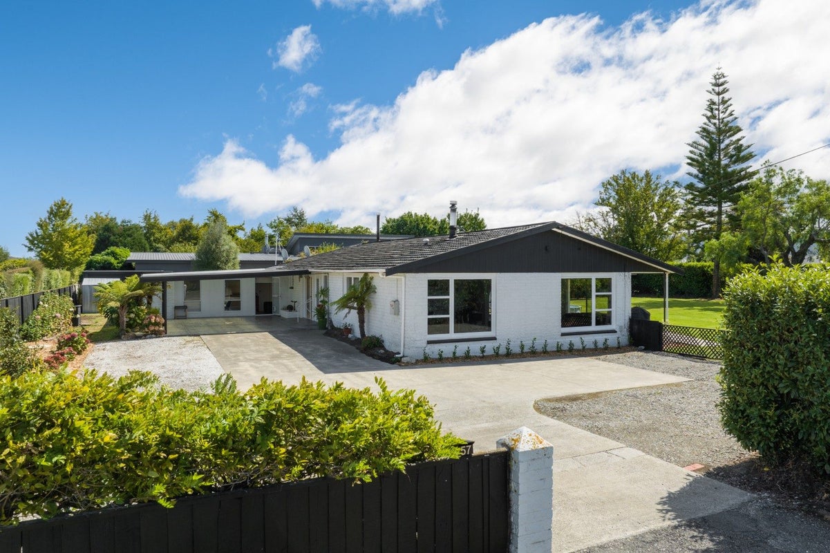 57 Adams Lane, Springlands, Blenheim - Carousel 2