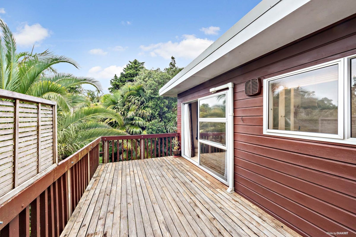 2/17B Woodvale Road, Glen Eden, Auckland - Carousel 2
