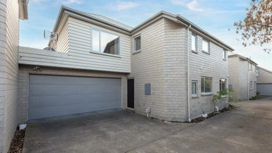 72B Champion Street, Edgeware, Christchurch - Carousel 1
