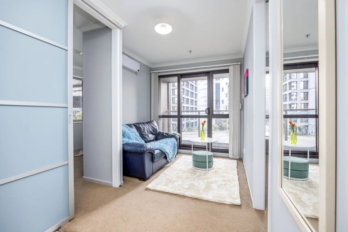 108/96 Symonds Street, Grafton, Auckland - Carousel 2