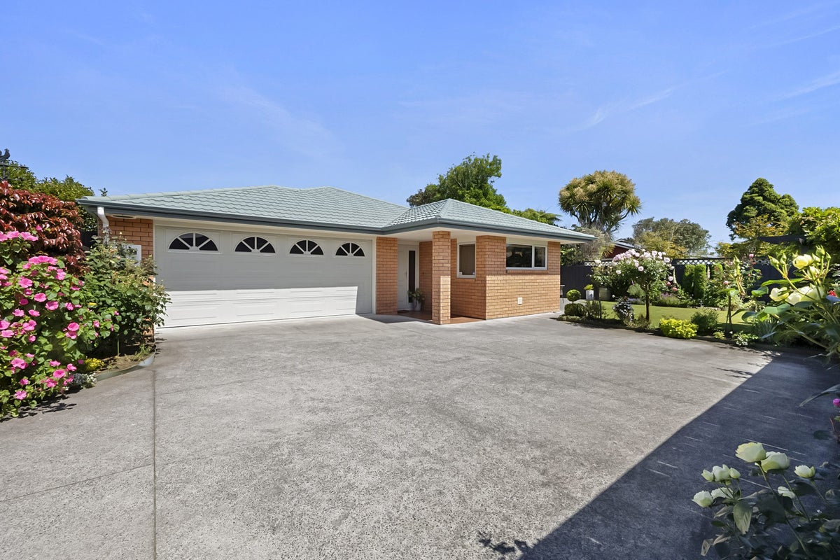 16A Webster Street, Westown, New Plymouth - Carousel 21