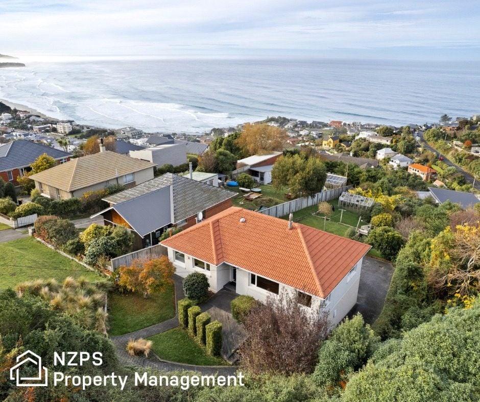 23 Aberdeen Road, Saint Clair, Dunedin - Carousel 1