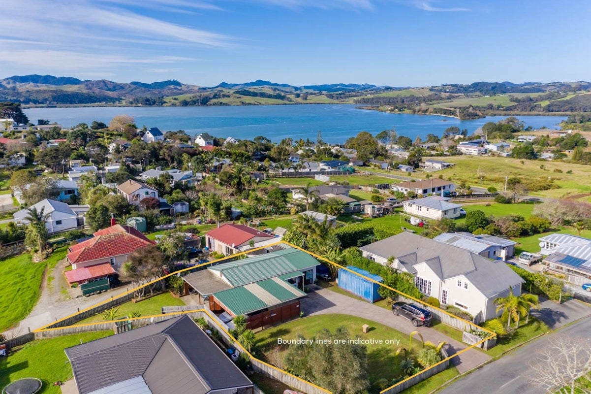 49 Melody Lane, Mangonui, Mangonui - Carousel 1