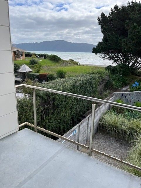 187 Manly Street, Paraparaumu Beach, Paraparaumu - Carousel 2