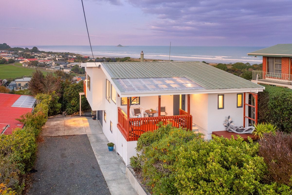 6 Bennett Road, Ocean View, Dunedin - Carousel 1