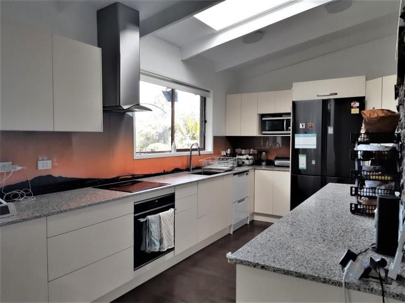 806 Beach Road, Browns Bay, Auckland - Carousel 1
