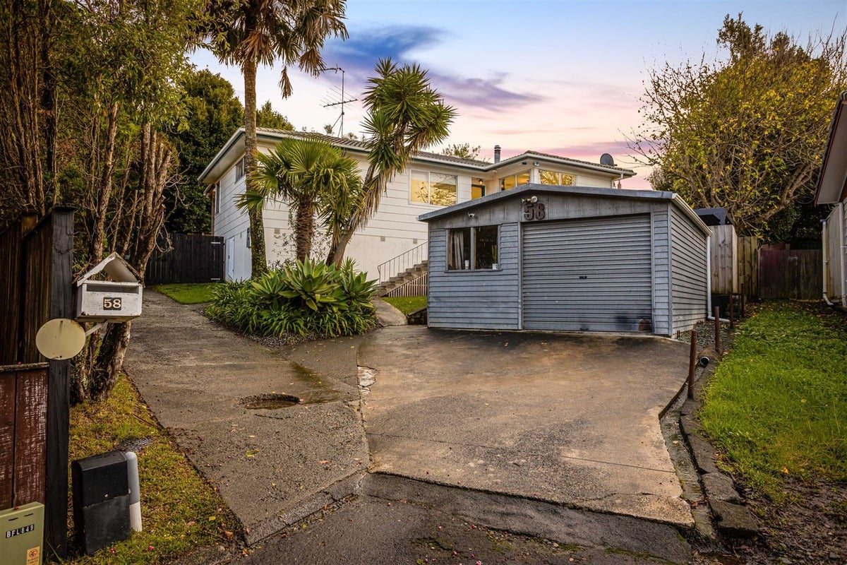 58 Hartley Terrace, Massey, Auckland - Carousel 1
