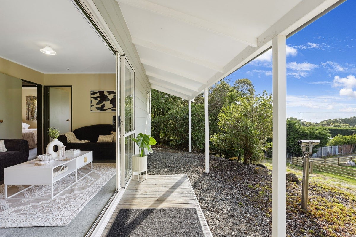 930 Harington Point Road, Harington Point, Dunedin - Carousel 1