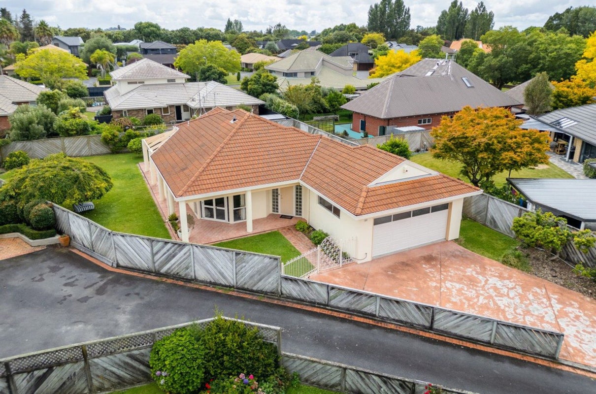 58 Harrowfield Drive, Harrowfield, Hamilton - Carousel 2