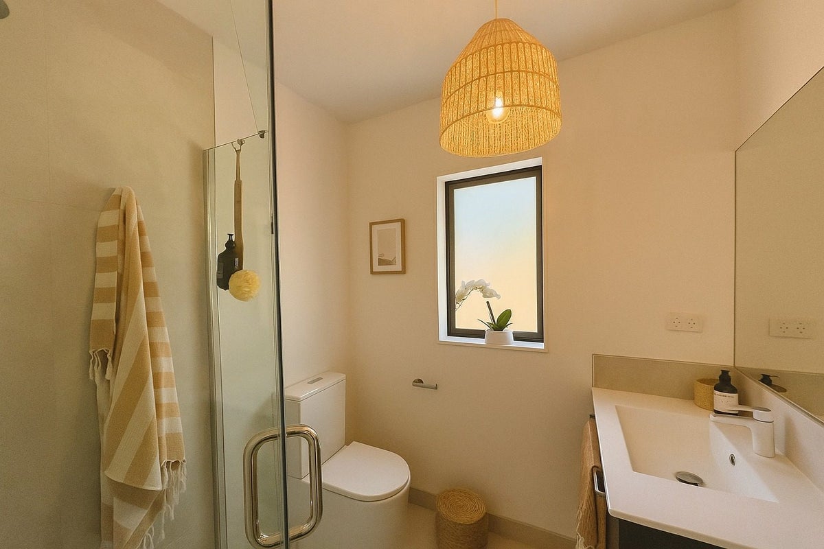 10 Glenview Terrace, Glenview, Hamilton - Carousel 2