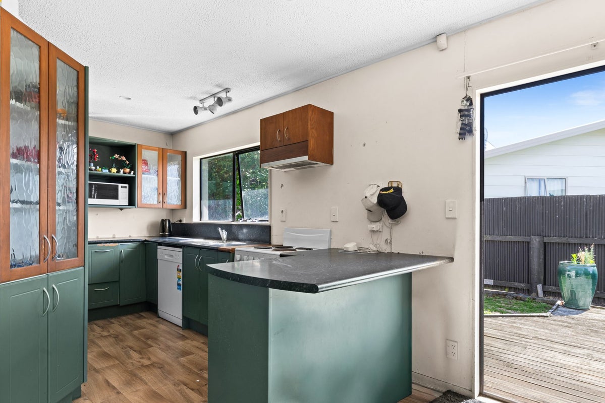 1306 Jellicoe Street, Mayfair, Hastings - Carousel 10