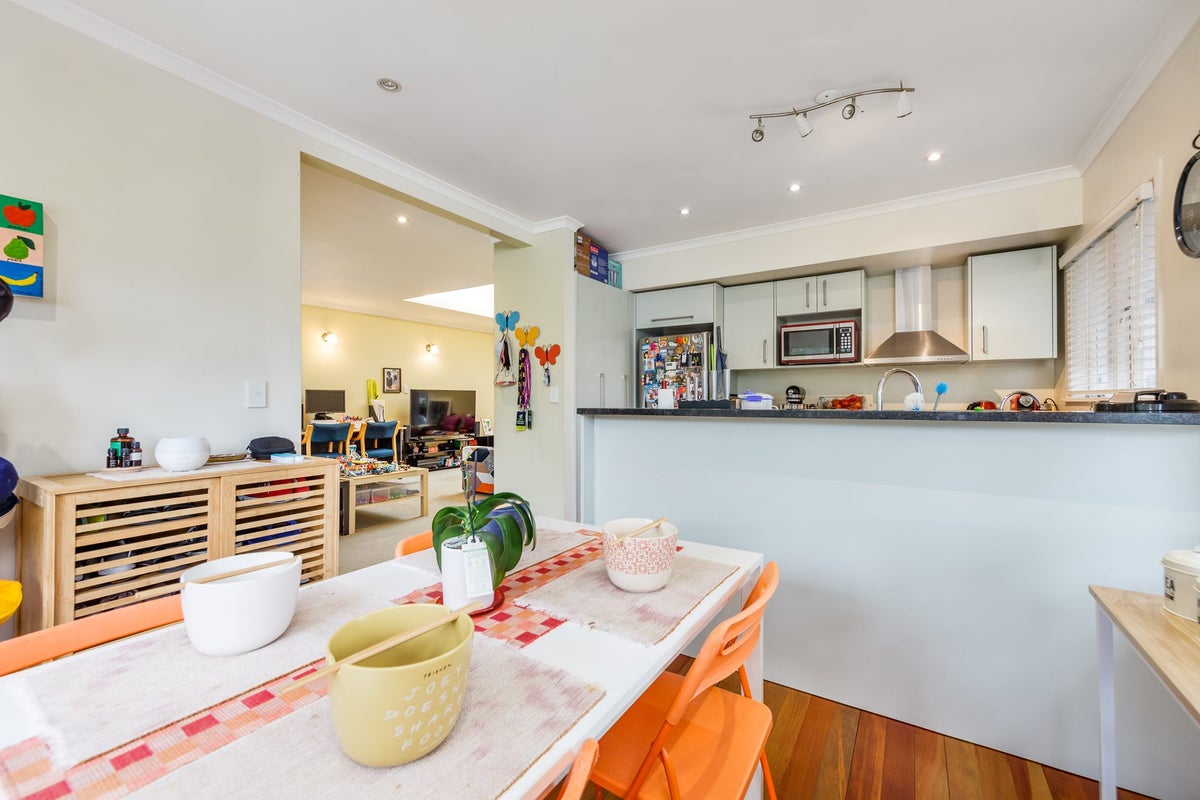 45B Asquith Avenue, Mount Albert, Auckland - Carousel 21