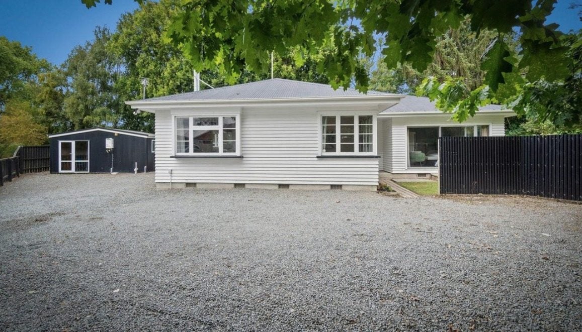 15 Taramea Place, Addington, Christchurch - Carousel 2