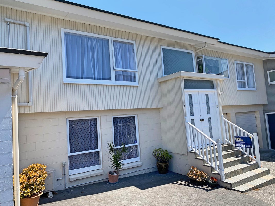 2/270 Lake Road, Hauraki, Auckland - Carousel 1