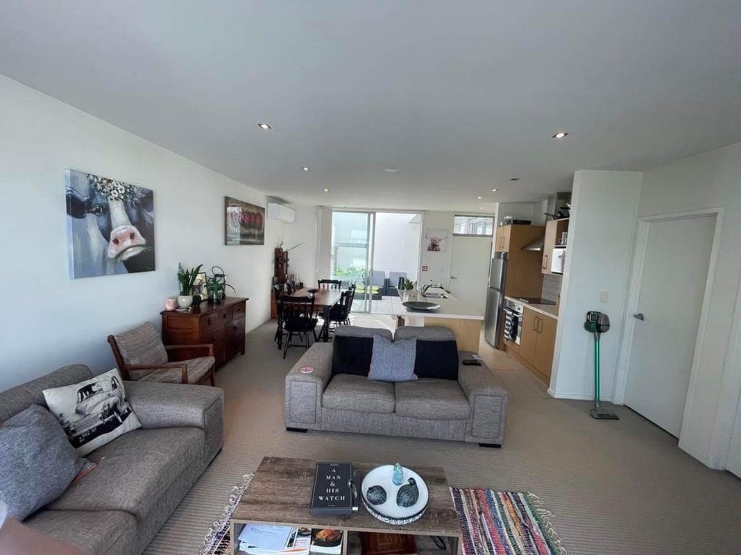 1J/1C Queen Mary AVenue, Epsom, Auckland - Carousel 1