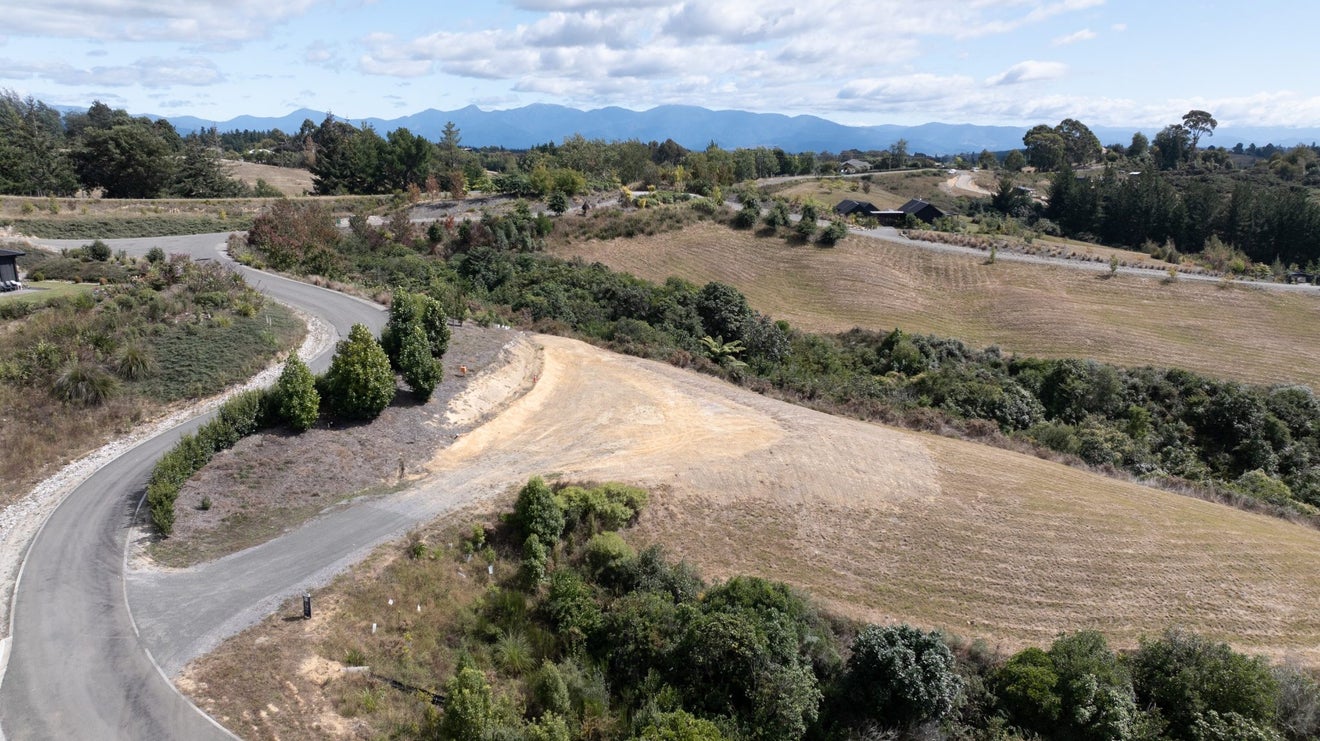 11 Mahana Ridge, Mahana - Carousel 14