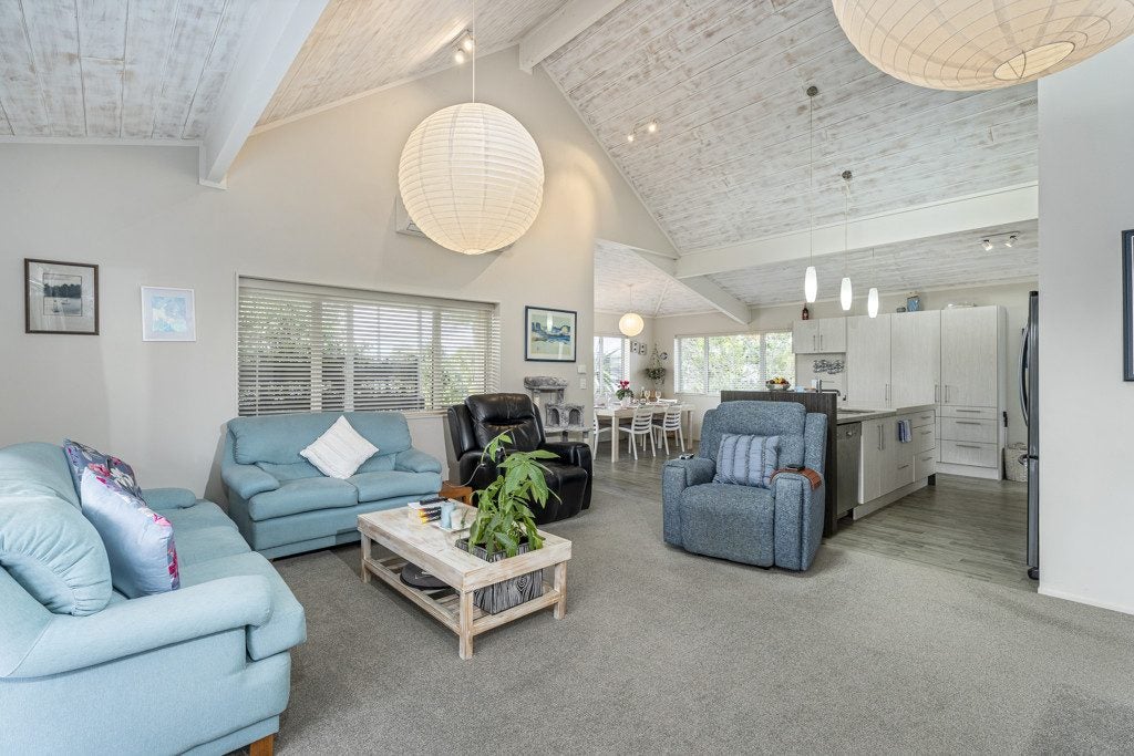 19 Carina Way, Whitianga, Whitianga - Carousel 1