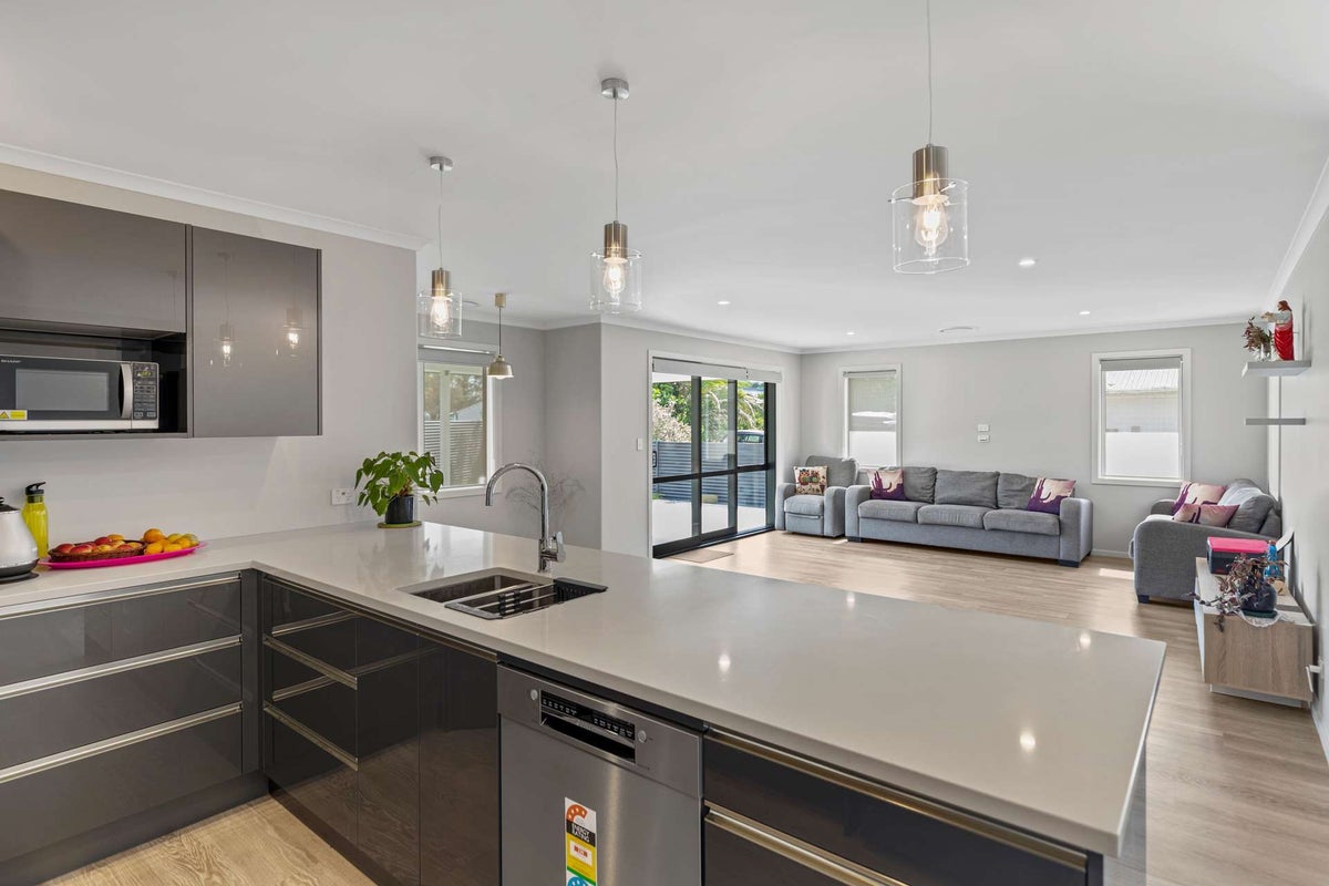 19A Totara Street, Tawhero, Whanganui - Carousel 1