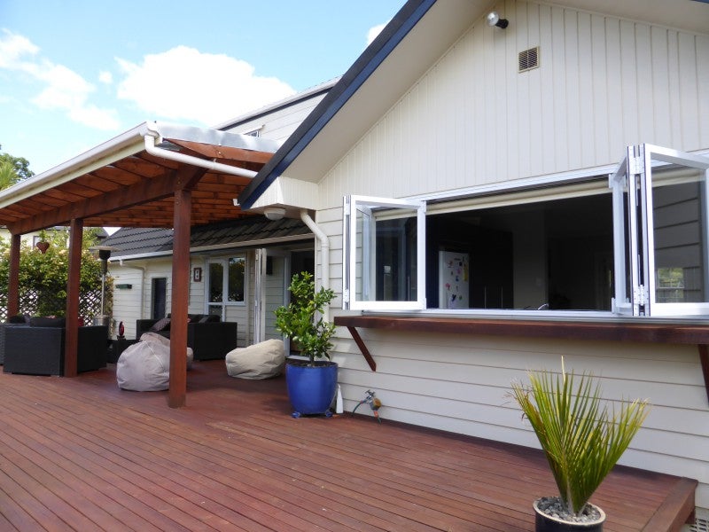 8 Te Punga Place, Awapuni, Palmerston North - Carousel 2