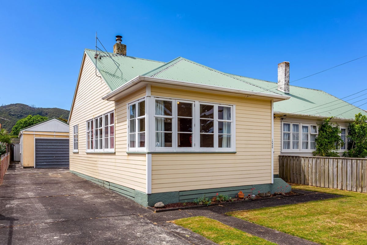 1036 Taita Drive, Taita, Lower Hutt - Carousel 1
