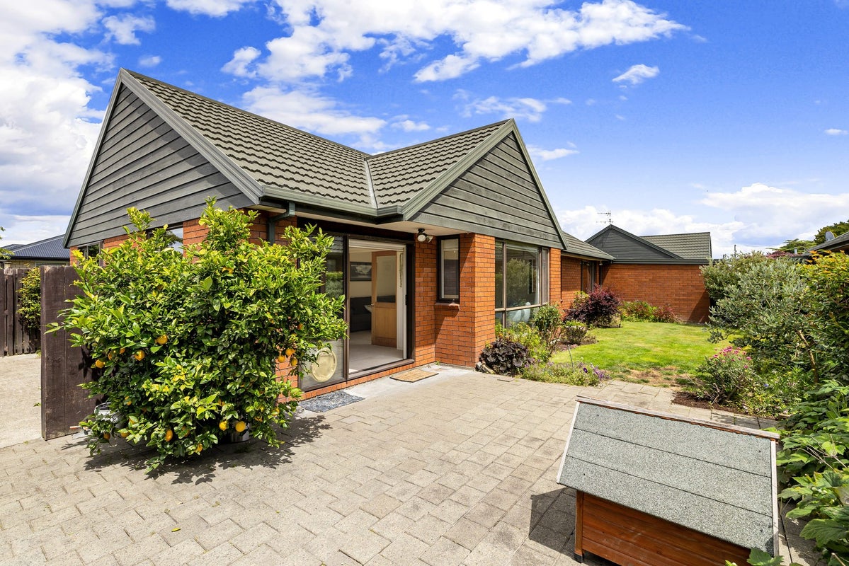 72 Tuckers Road, Casebrook, Christchurch - Carousel 1