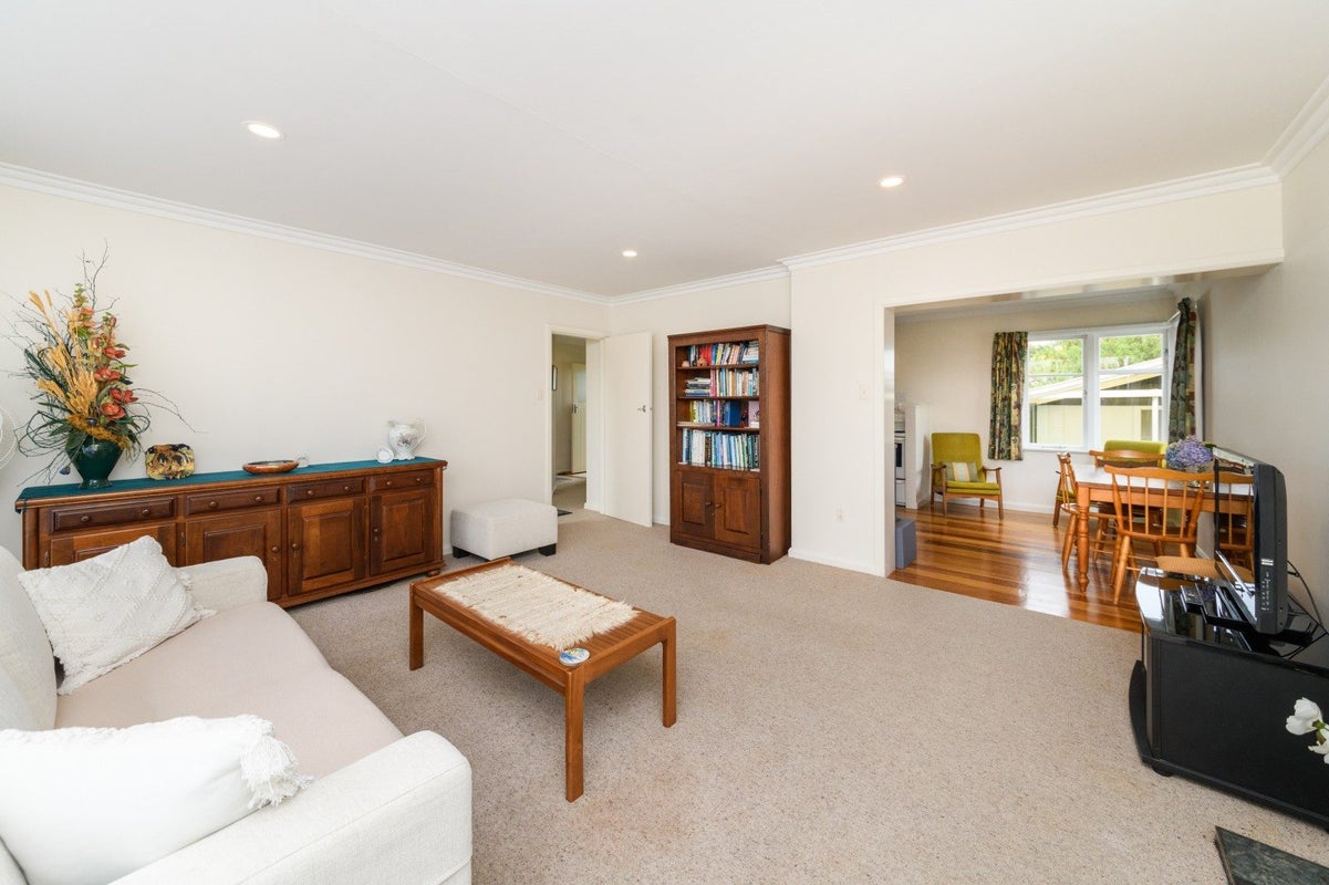 7 Epsom Road, Hokowhitu, Palmerston North - Carousel 2