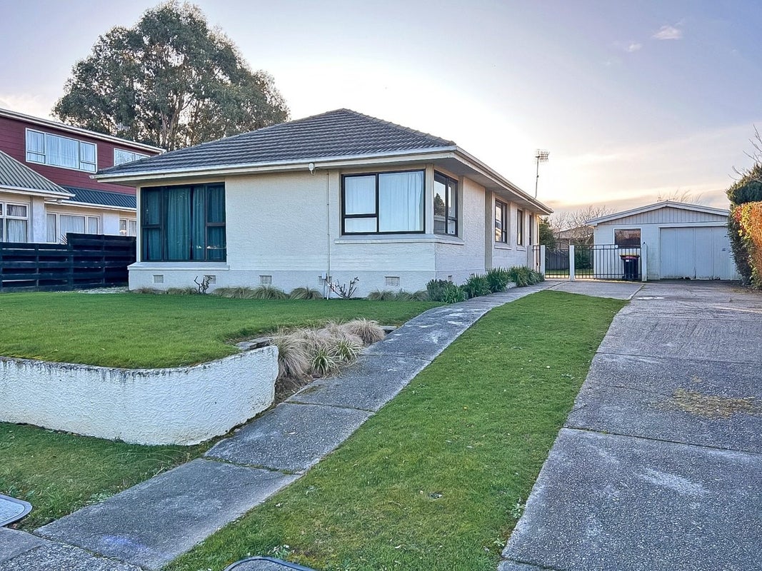 460 Yarrow Street, Glengarry, Invercargill - Carousel 2