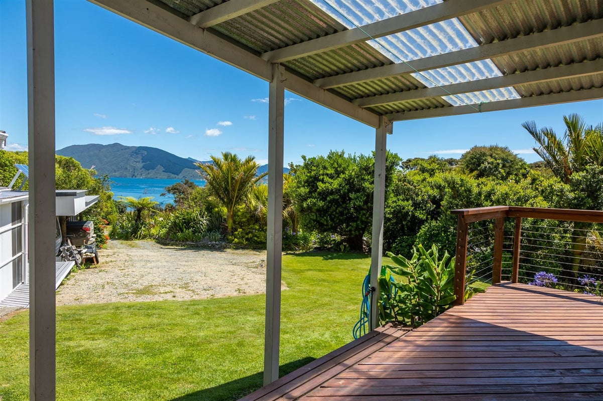 516 Clova Bay Road, Picton - Carousel 2