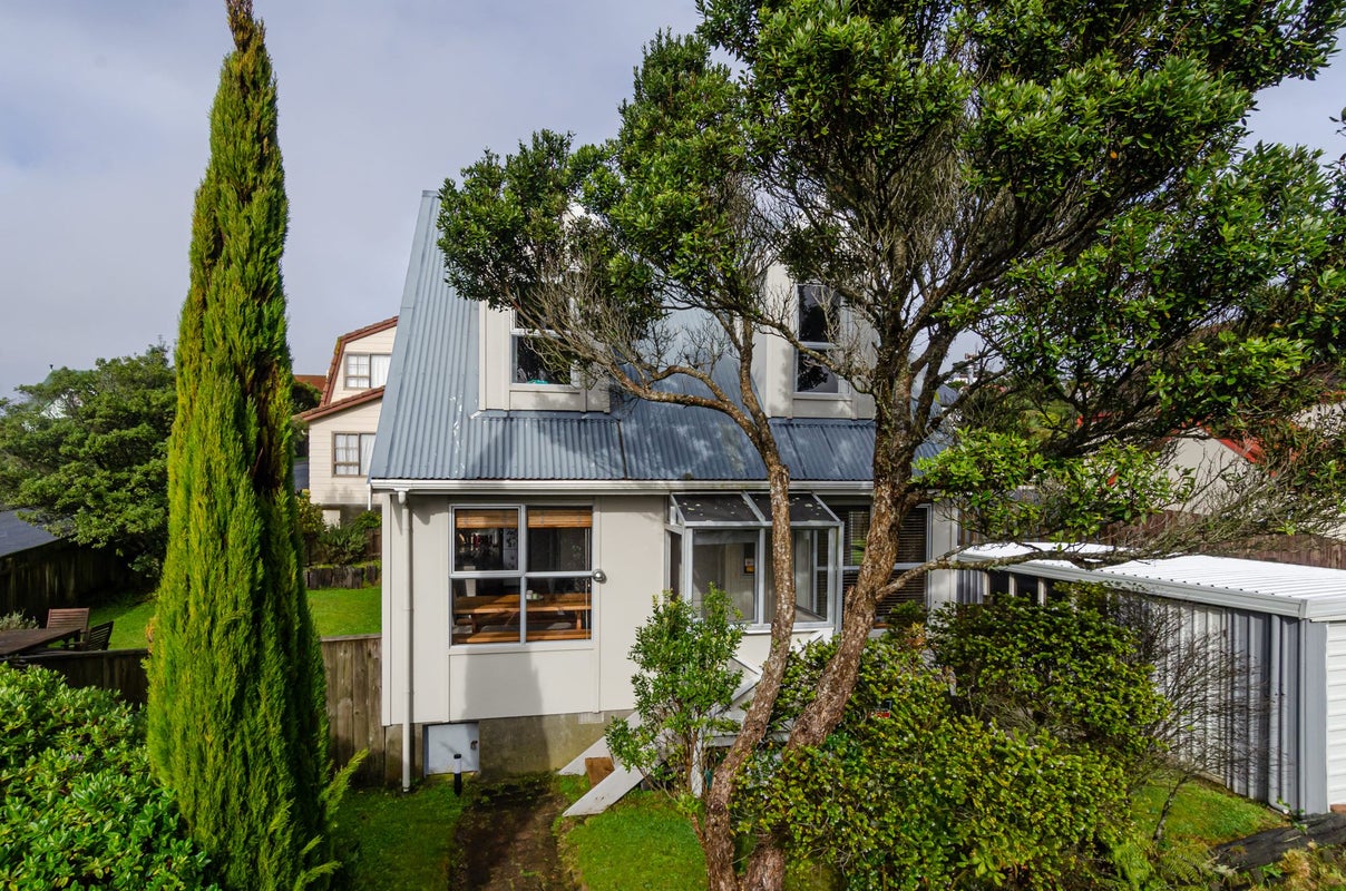 1 Bayou Lane, Churton Park, Wellington - Carousel 15