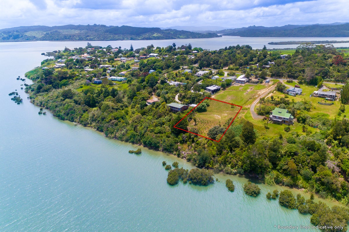 9 Korari Place, RAWENE, KAIKOHE - Carousel 1