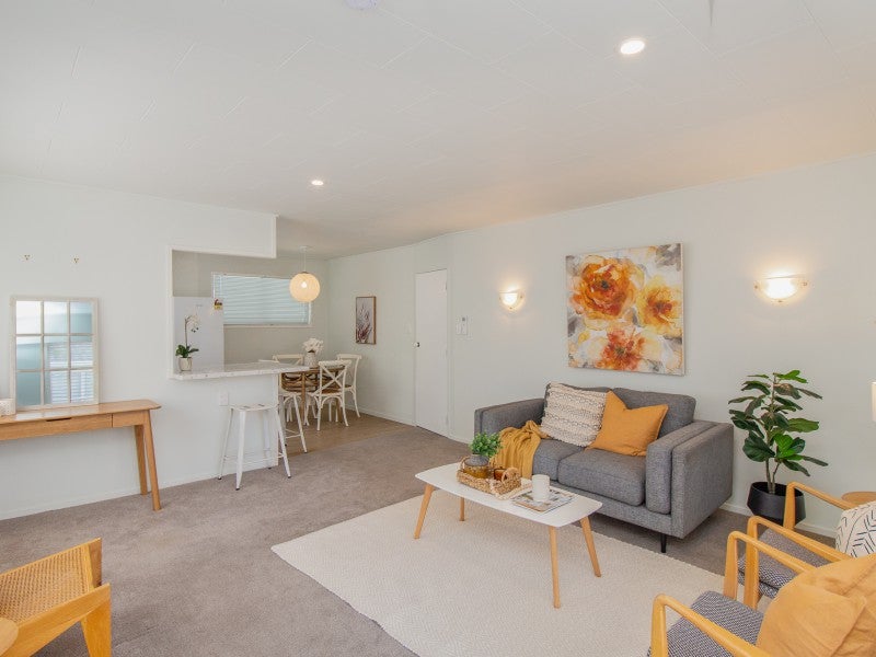 22B Grey Street, Glenholme, Rotorua - Carousel 1