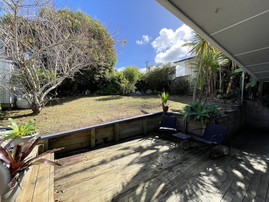 1A Cowley Place, Kamo, Whangarei - Carousel 2