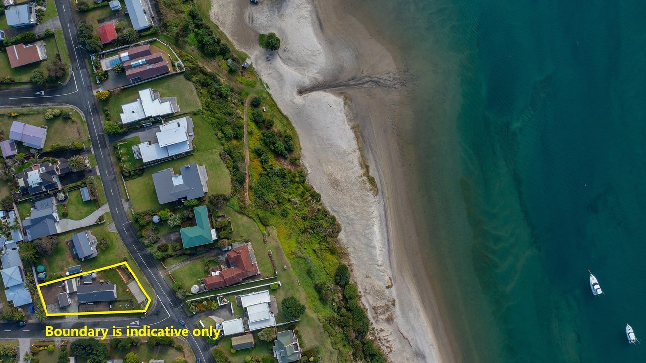 20 Robert Street, Mangawhai Heads, Mangawhai - Carousel 25