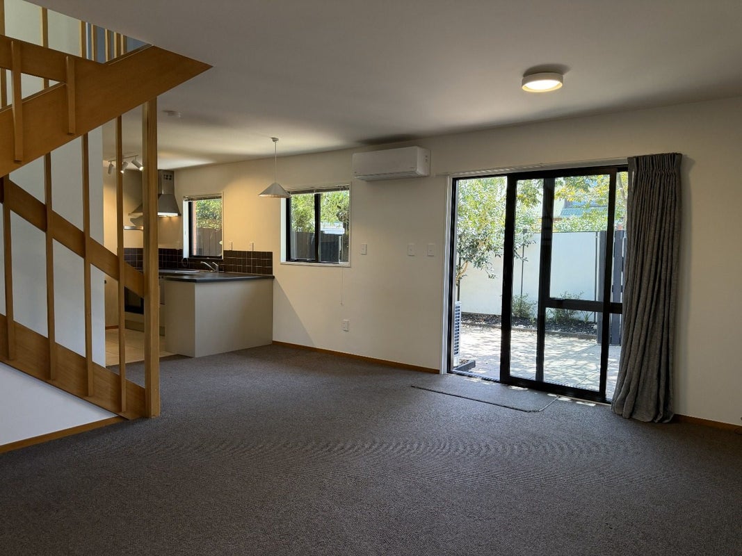 3/2 Rehua Lane, St Albans, Christchurch - Carousel 2
