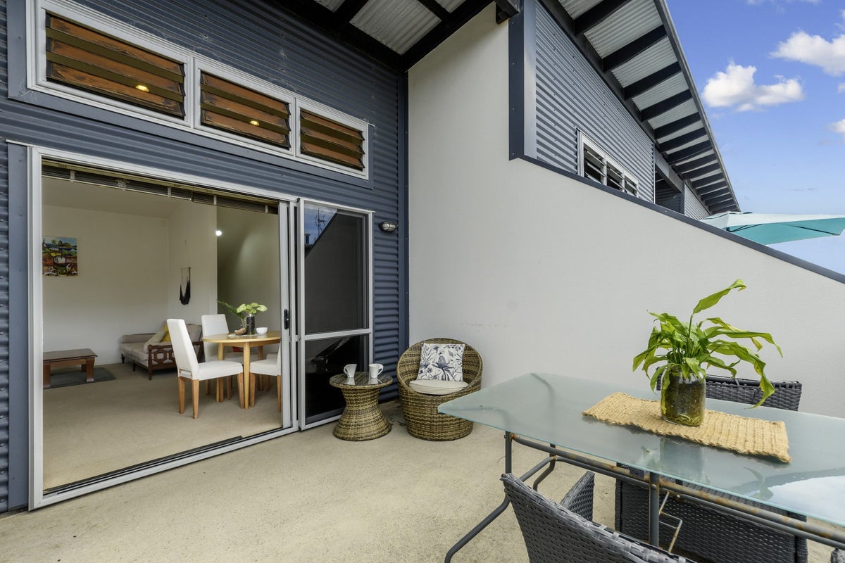 42A Miro Street, Mount Maunganui, Mount Maunganui - Carousel 2