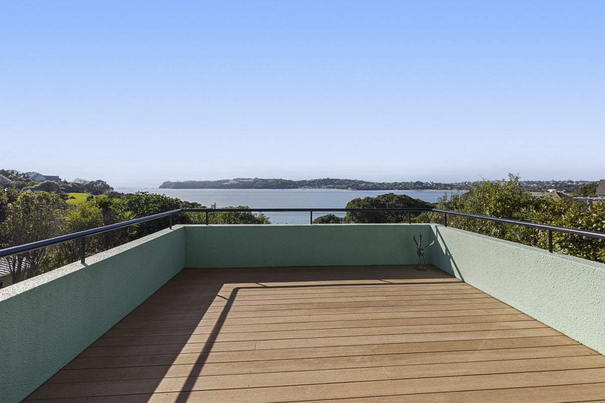 28 Swann Beach Road, Stanmore Bay, Whangaparaoa - Carousel 1