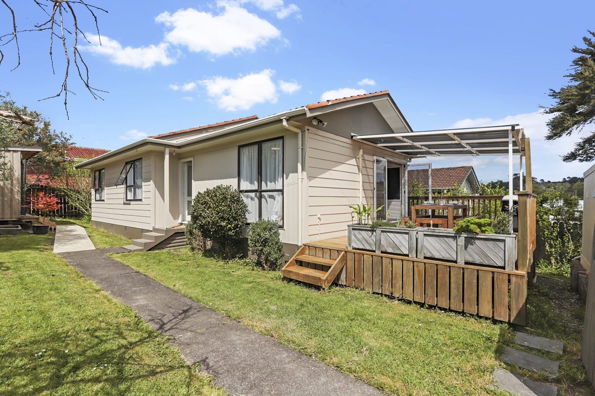 1/12 Hillman Place, Ranui, Auckland - Carousel 1
