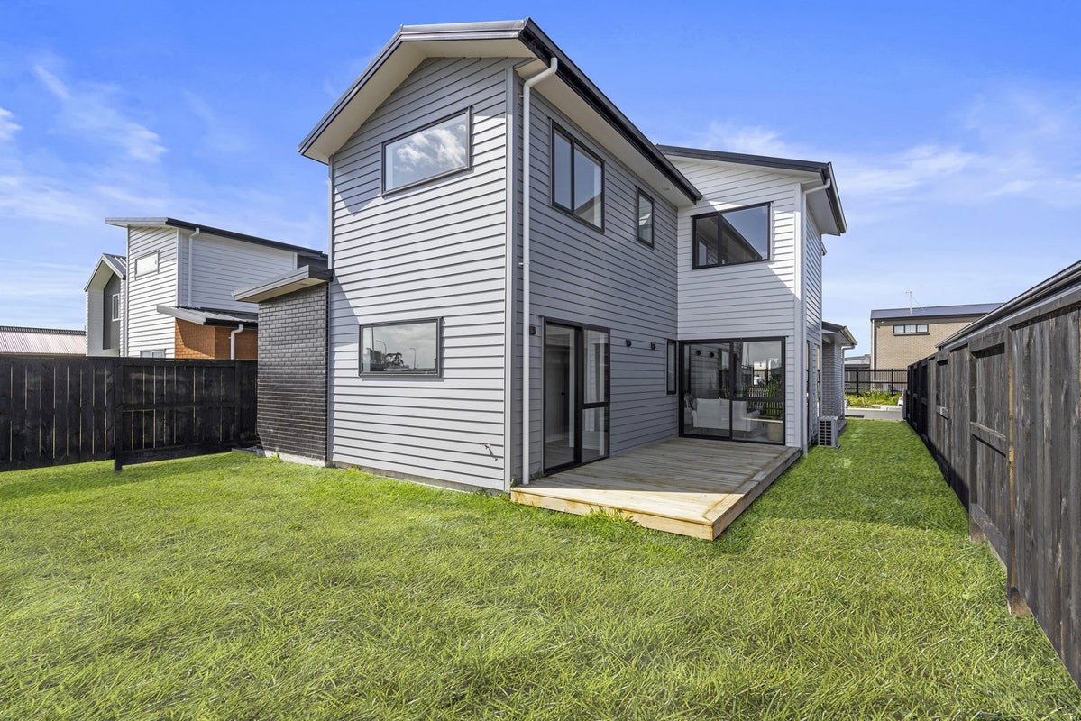 45 Trewern Avenue, Chartwell, Hamilton - Carousel 1