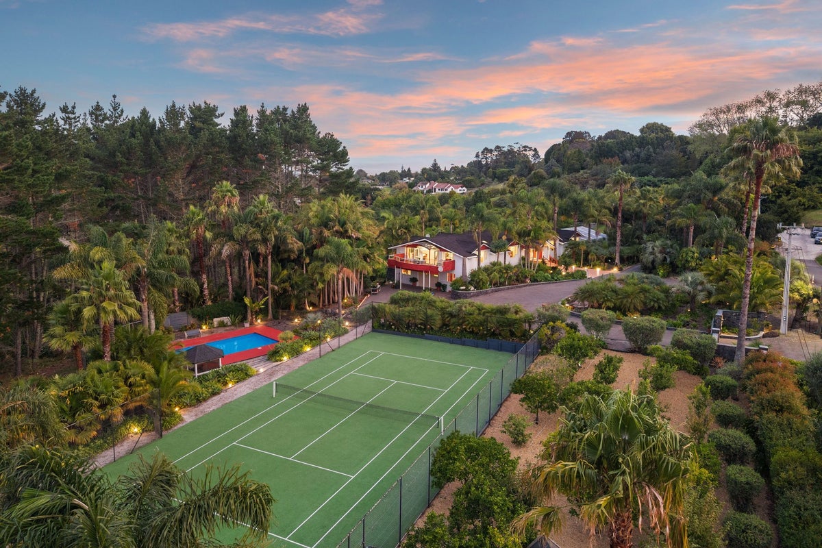 51 Murphys Road, Totara Park, Auckland - Carousel 2