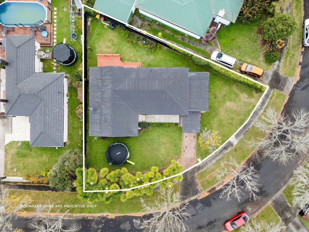 5 Sutton Crescent, Hillcrest, Hamilton - Carousel 3