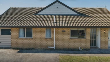 1/10 Clevedon Road, Papakura, Papakura - Carousel 1