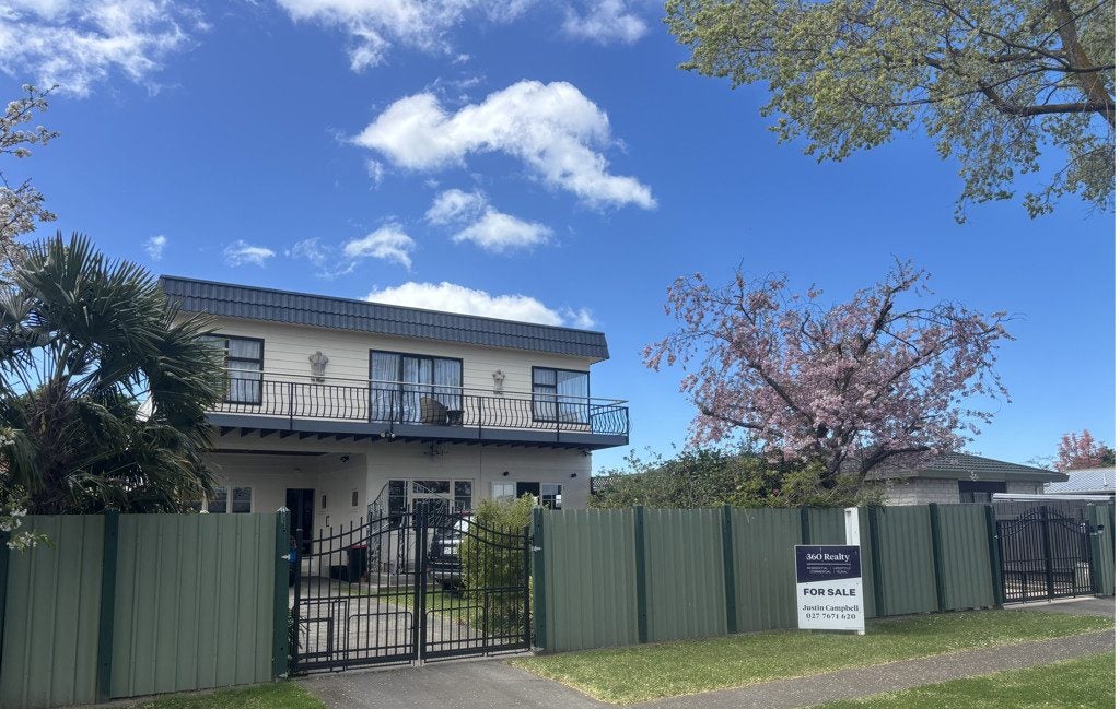 912 Ellison Road, Parkvale, Hastings - Carousel 1