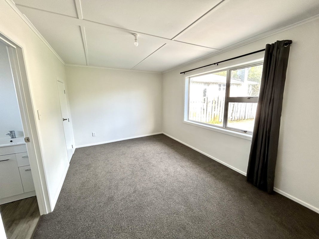 14 Park Road, Western Heights, Rotorua - Carousel 2
