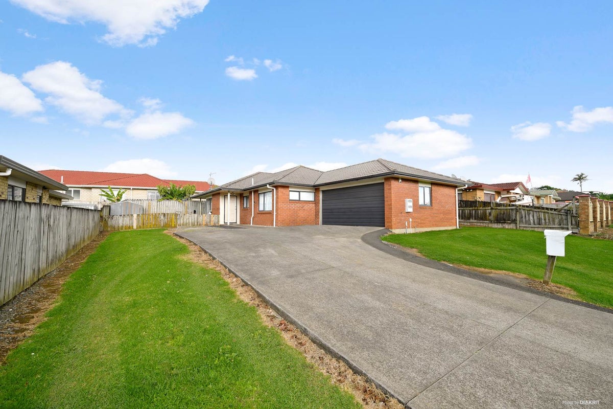 558 Massey Road, Mangere, Auckland - Carousel 2