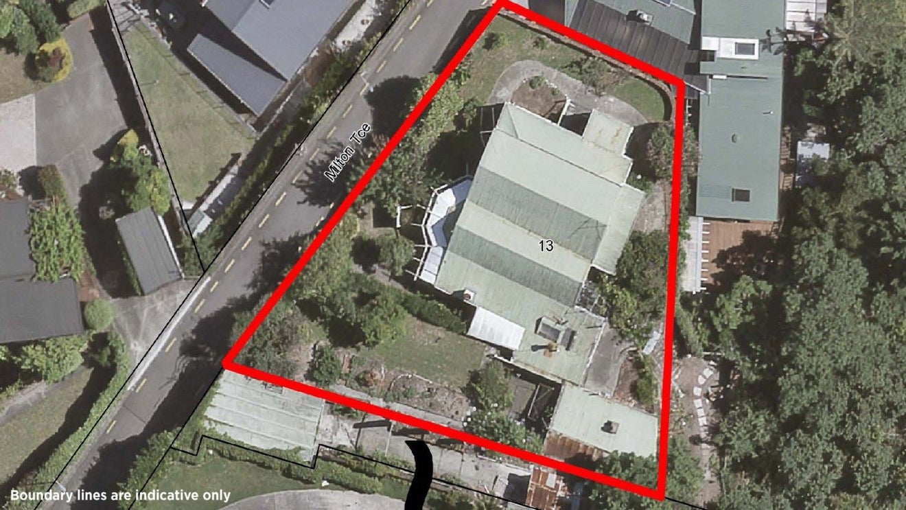 13 Milton Terrace, Hospital Hill, Napier - Carousel 22
