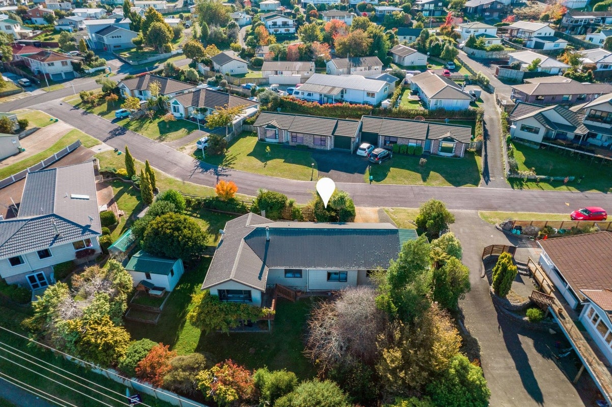 11 Sinton Row, Nukuhau, Taupo - Carousel 2