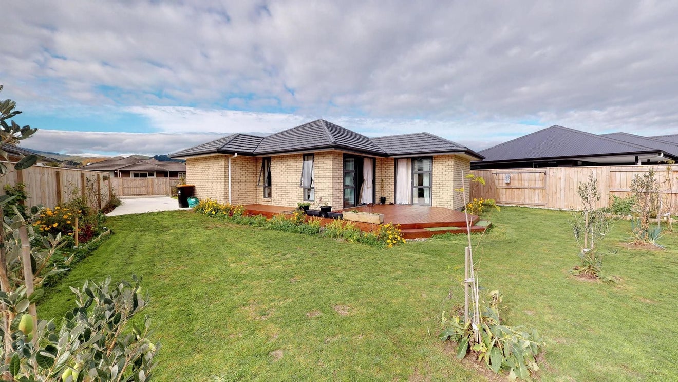 8 Peckham Lane, Ashhurst, Ashhurst - Carousel 14