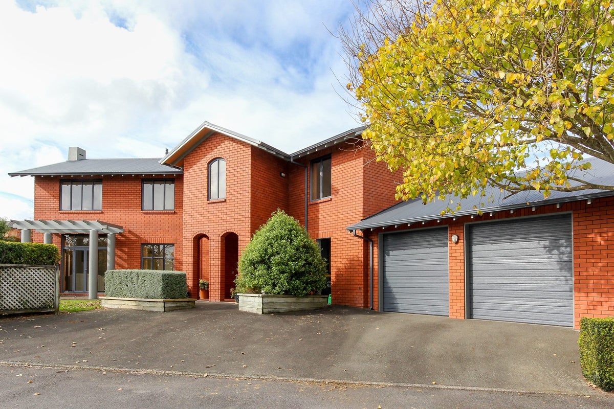 96G Branch Road, Highlands Park, New Plymouth - Carousel 1