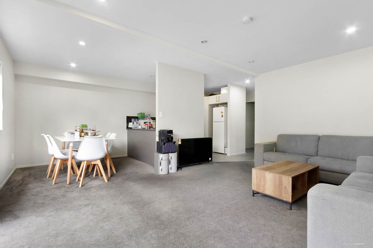 7/45A Swanson Road, Henderson, Auckland - Carousel 2