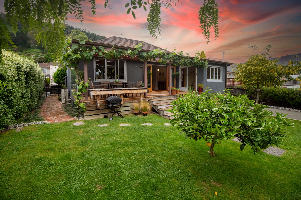 158 Waimea Road, Nelson South, Nelson - Carousel 1